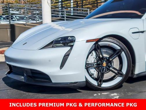 2022 Porsche Taycan Turbo