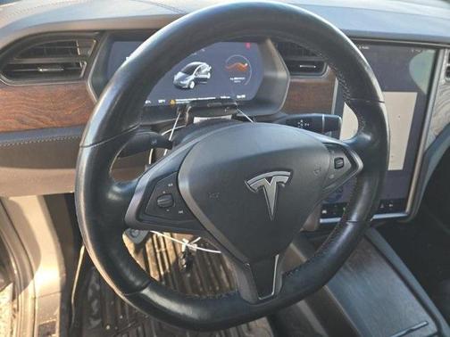 2018 Tesla Model X 75D