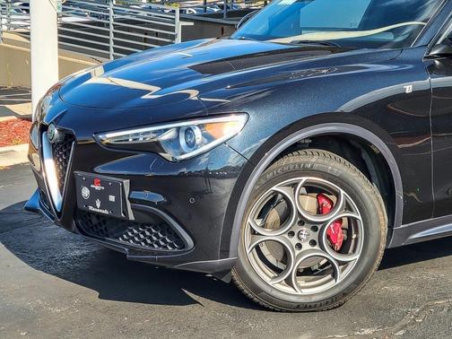 2022 Alfa Romeo Stelvio Ti