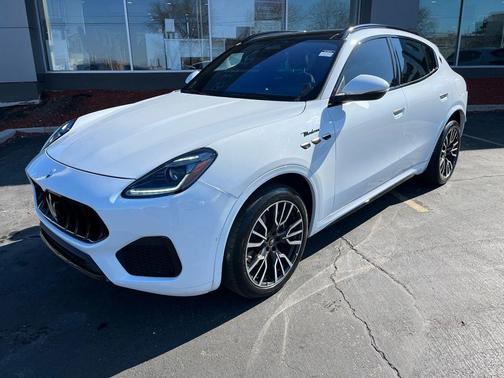2023 Maserati Grecale Modena