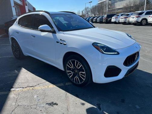 2023 Maserati Grecale Modena