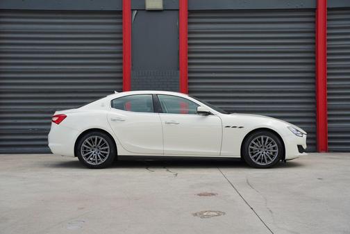 White 2020 Maserati Ghibli Base