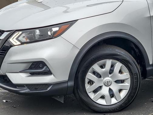 2020 Nissan Rogue Sport S