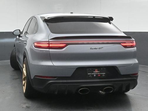 2022 Porsche Cayenne Turbo GT