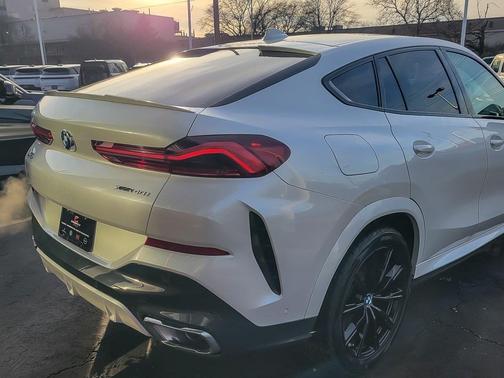 2023 BMW X6 xDrive40i