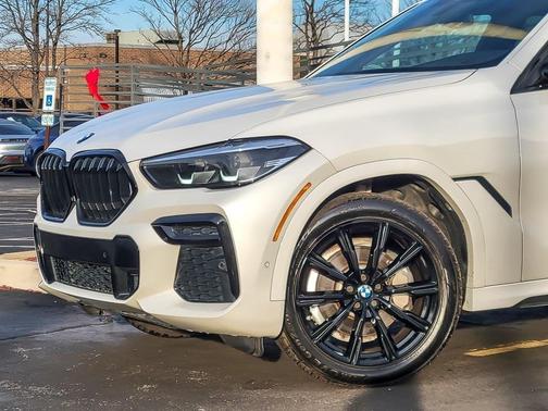 2023 BMW X6 xDrive40i
