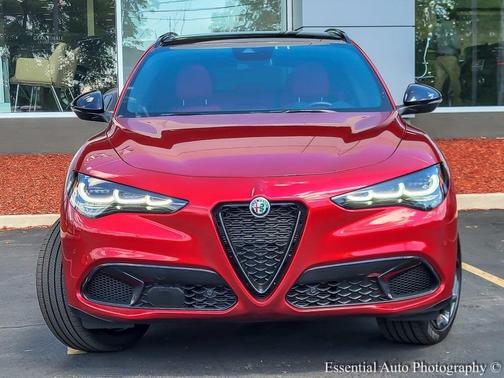 2024 Alfa Romeo Stelvio Veloce