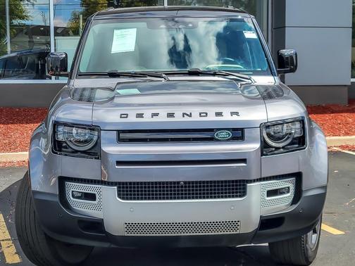 2023 Land Rover Defender 110 S