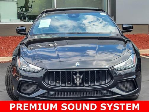 2022 Maserati Ghibli Modena Q4