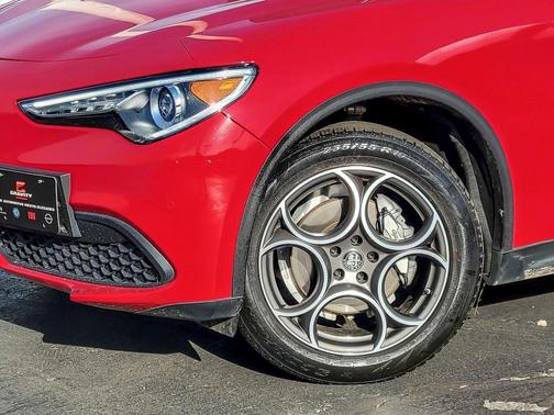 2022 Alfa Romeo Stelvio Sprint