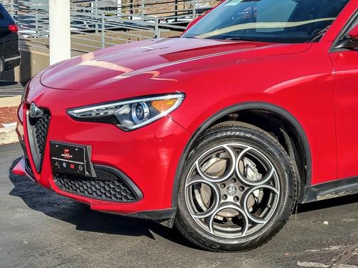 2022 Alfa Romeo Stelvio Sprint
