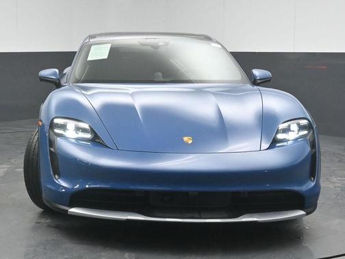 2024 Porsche Taycan 4