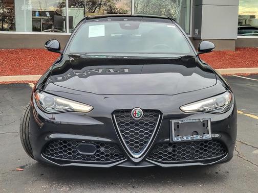 2022 Alfa Romeo Giulia Ti