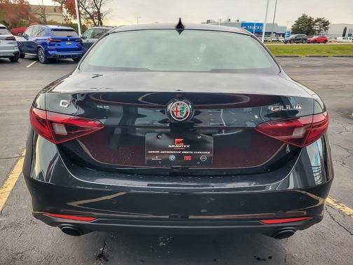 2022 Alfa Romeo Giulia Ti