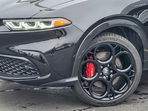 2024 Alfa Romeo Tonale Veloce