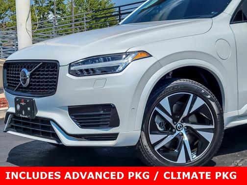 2022 Volvo XC90 Recharge Plug-In Hybrid T8 R-Design Extended Range 7P