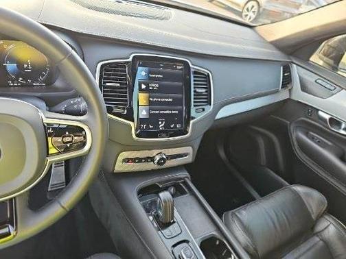 2022 Volvo XC90 Recharge Plug-In Hybrid T8 R-Design Extended Range 7P