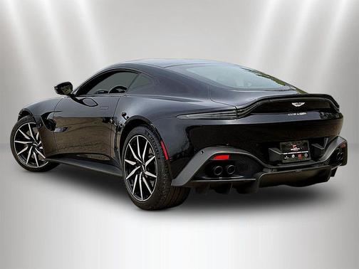 Jet Black 2020 Aston Martin Vantage Base