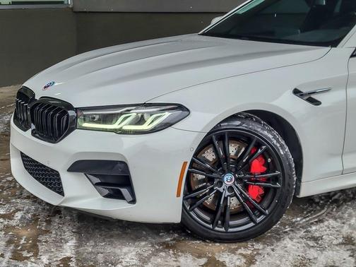 2022 BMW M5 Base