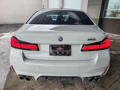 2022 BMW M5 Base