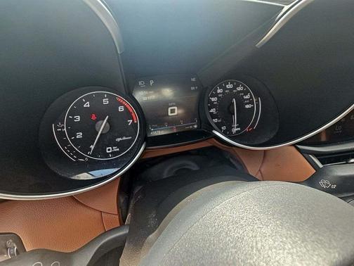2019 Alfa Romeo Giulia Base