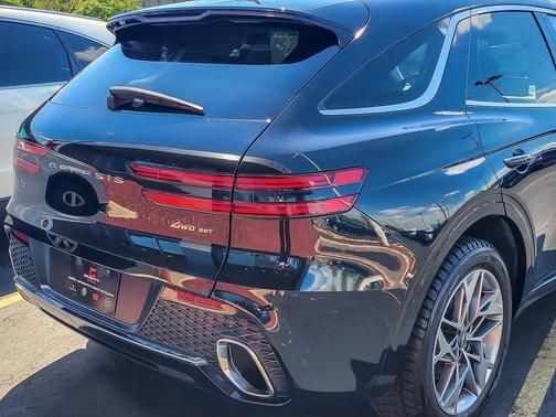 2022 Genesis GV70 2.5T