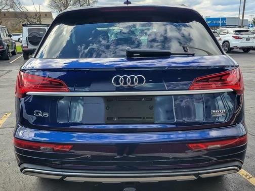 2021 Audi Q5 40 Premium Plus