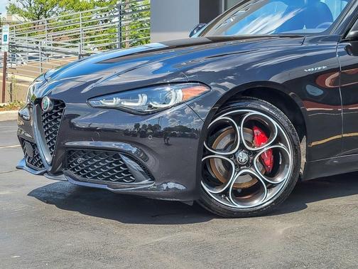 2024 Alfa Romeo Giulia Veloce