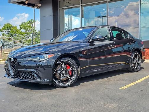 2024 Alfa Romeo Giulia Veloce