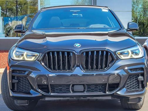 2022 BMW X6 xDrive40i