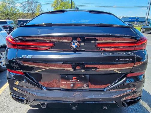 2022 BMW X6 xDrive40i