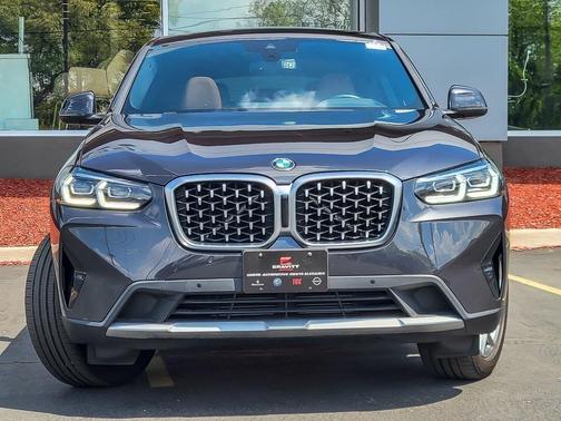 2022 BMW X4 xDrive30i