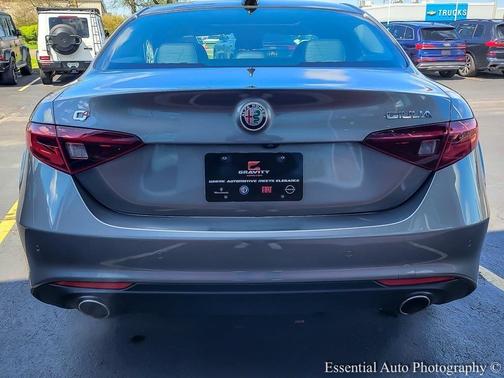 2021 Alfa Romeo Giulia Ti