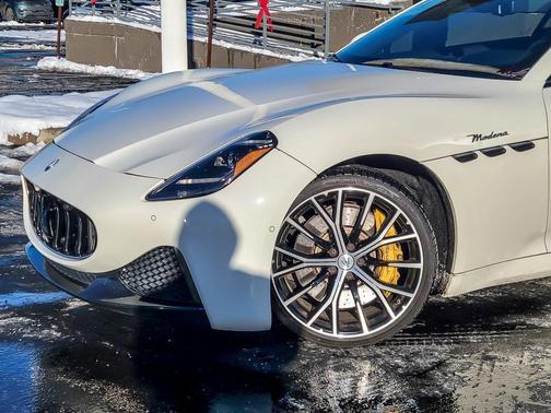 2024 Maserati GranTurismo Modena
