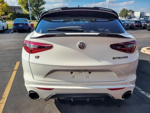 2023 Alfa Romeo Stelvio Ti