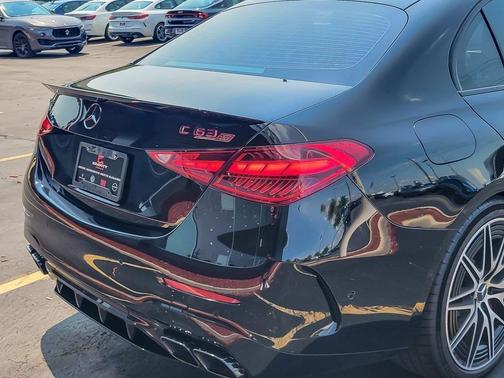 2024 Mercedes-Benz AMG C 63 S E Performance