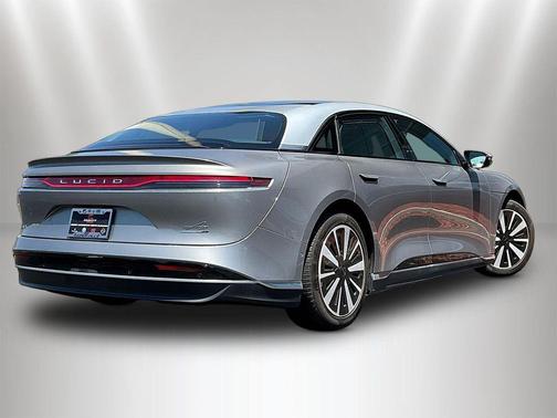 Quantum Gray Metallic 2023 Lucid Air Grand Touring