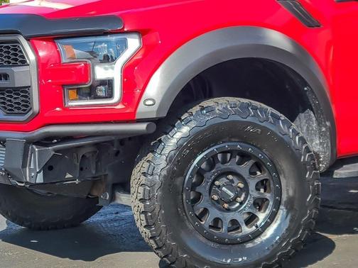 2020 Ford F-150 Raptor