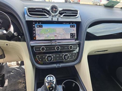 2021 Bentley Bentayga V8