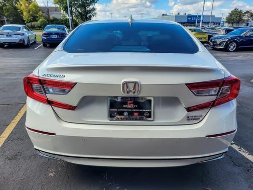2019 Honda Accord Hybrid Touring