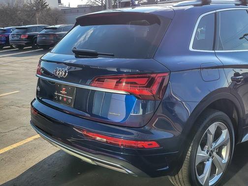 2021 Audi Q5 40 Premium Plus