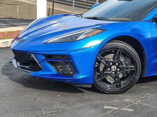 2023 Chevrolet Corvette Stingray w/2LT