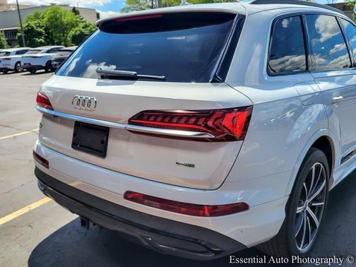 2020 Audi Q7 55 Prestige