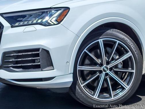 2020 Audi Q7 55 Prestige