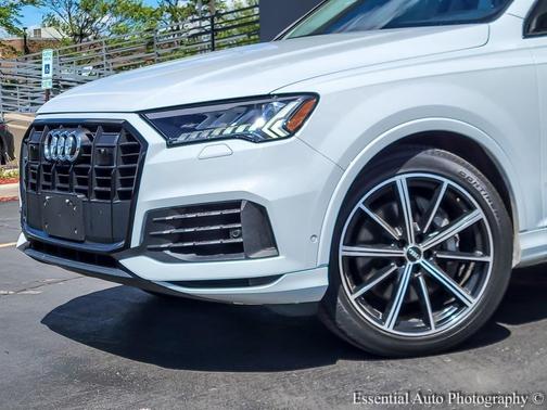 2020 Audi Q7 55 Prestige