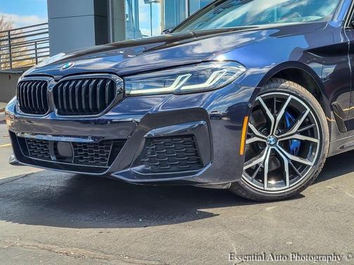 2022 BMW 530 i xDrive