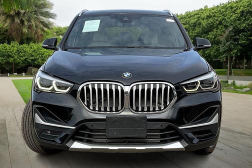 Black Sapphire Metallic 2021 BMW X1 xDrive28i