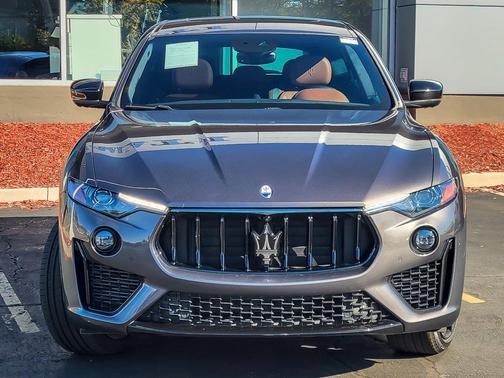 2022 Maserati Levante Modena