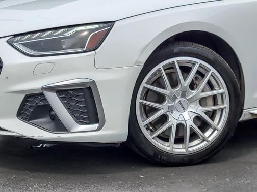 2021 Audi A4 45 S line Premium Plus