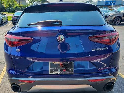 2022 Alfa Romeo Stelvio Ti